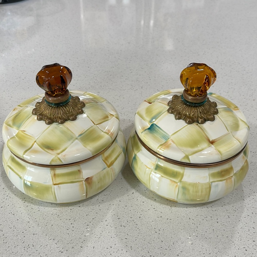 Mackenzie child squashed pot parchment check